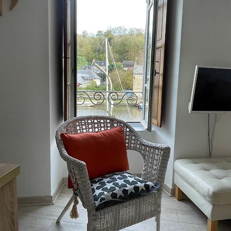 Appartement Au Port ดีน็อง ภายนอก รูปภาพ
