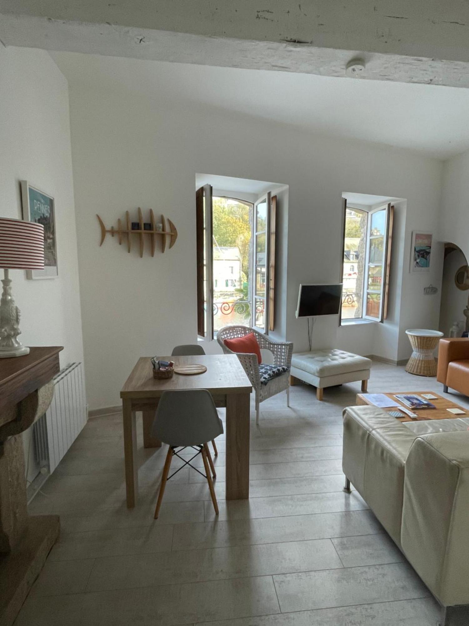 Appartement Au Port ดีน็อง ภายนอก รูปภาพ